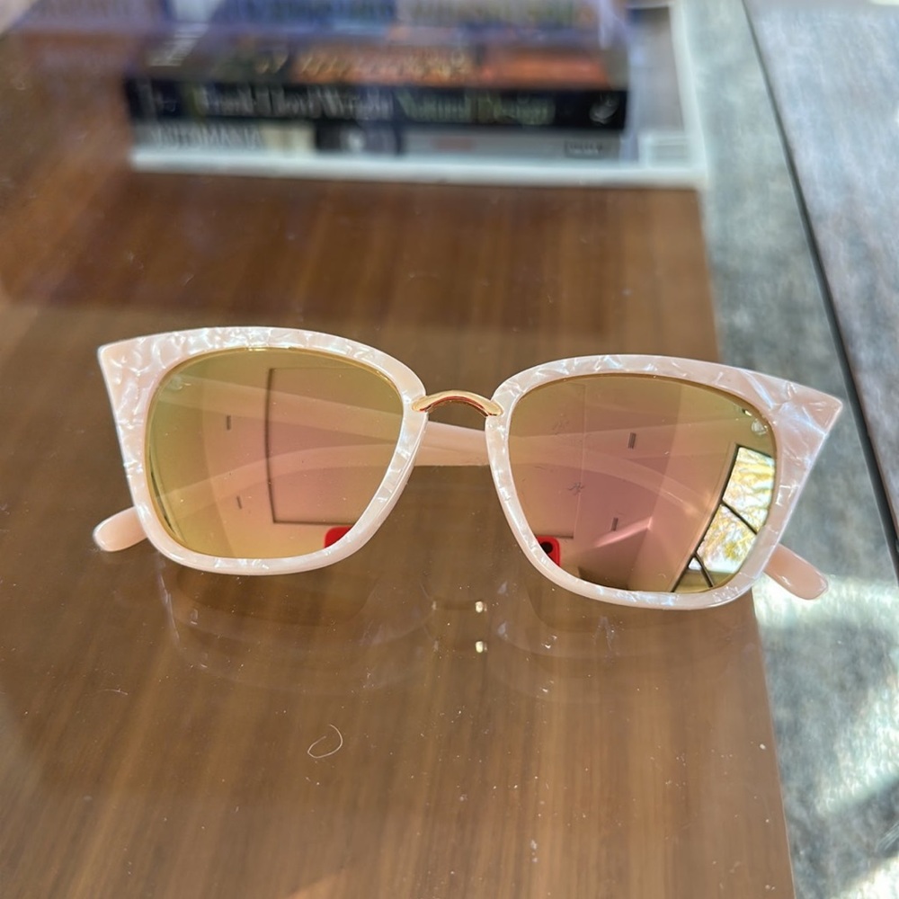 Sam Edelman Circus Sunglasses - never used